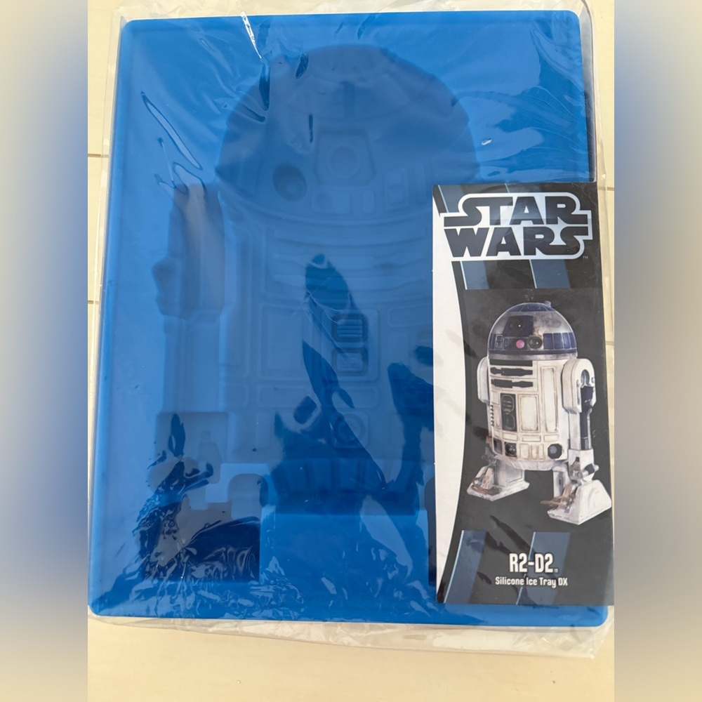 Star Wars R2-D2 Gray Silicone Ice Mold